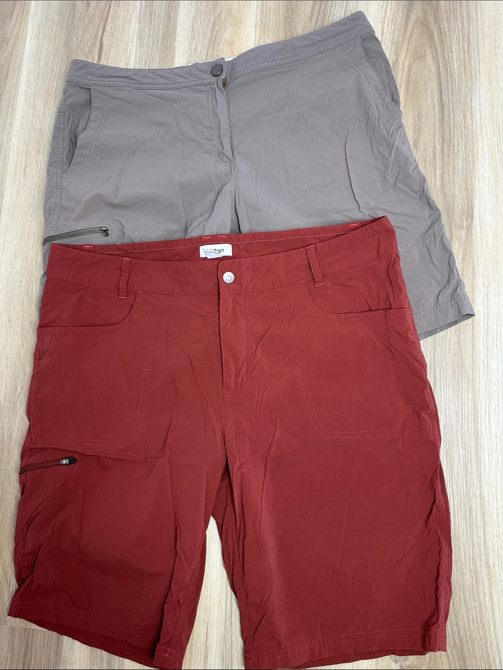 L.L.Bean Rust Red and Gray Women’s Shorts. Sz. 14